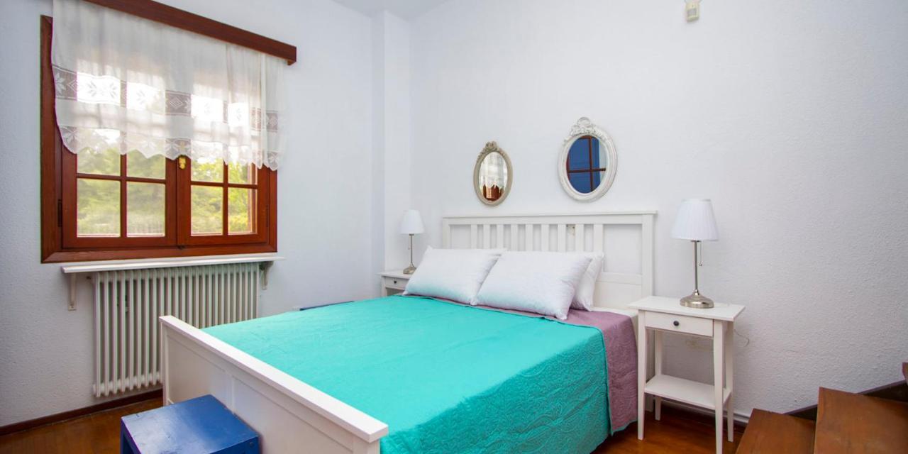 Willow Sea View Villa, Vila *